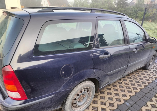 Ford Focus cena 3500 przebieg: 291000, rok produkcji 2004 z Opole małe 67